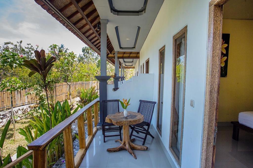 Ceningan Cliff Cottages Lembongan Exteriör bild