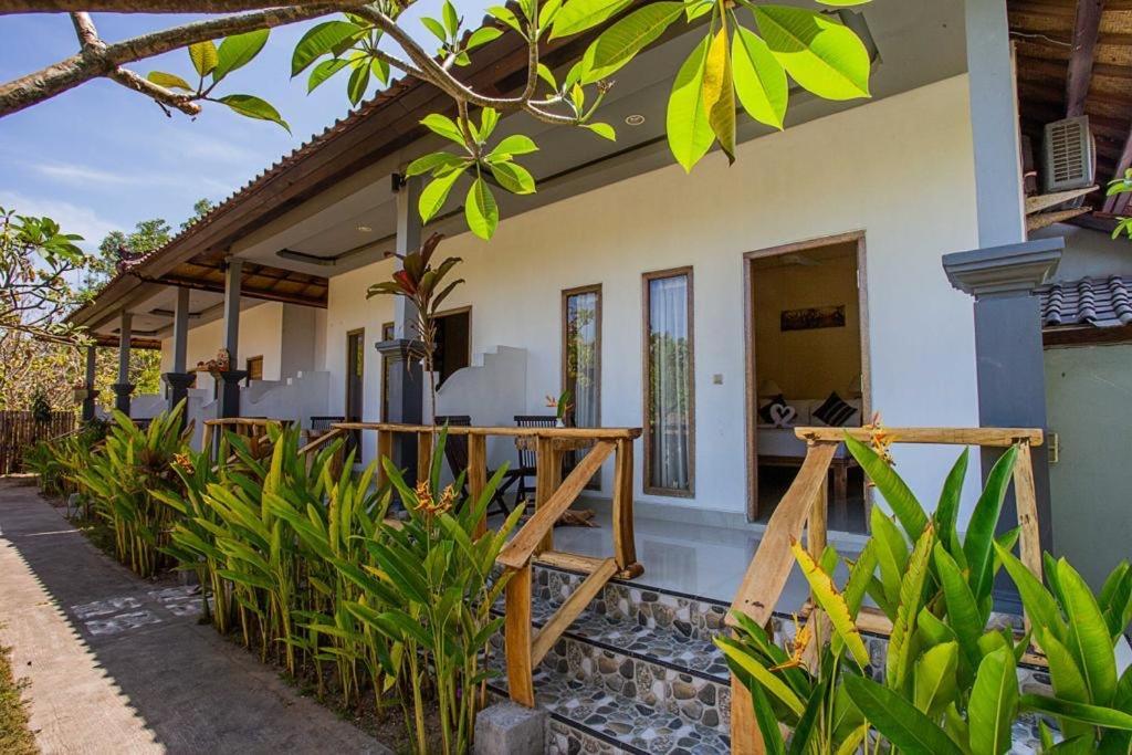 Ceningan Cliff Cottages Lembongan Exteriör bild