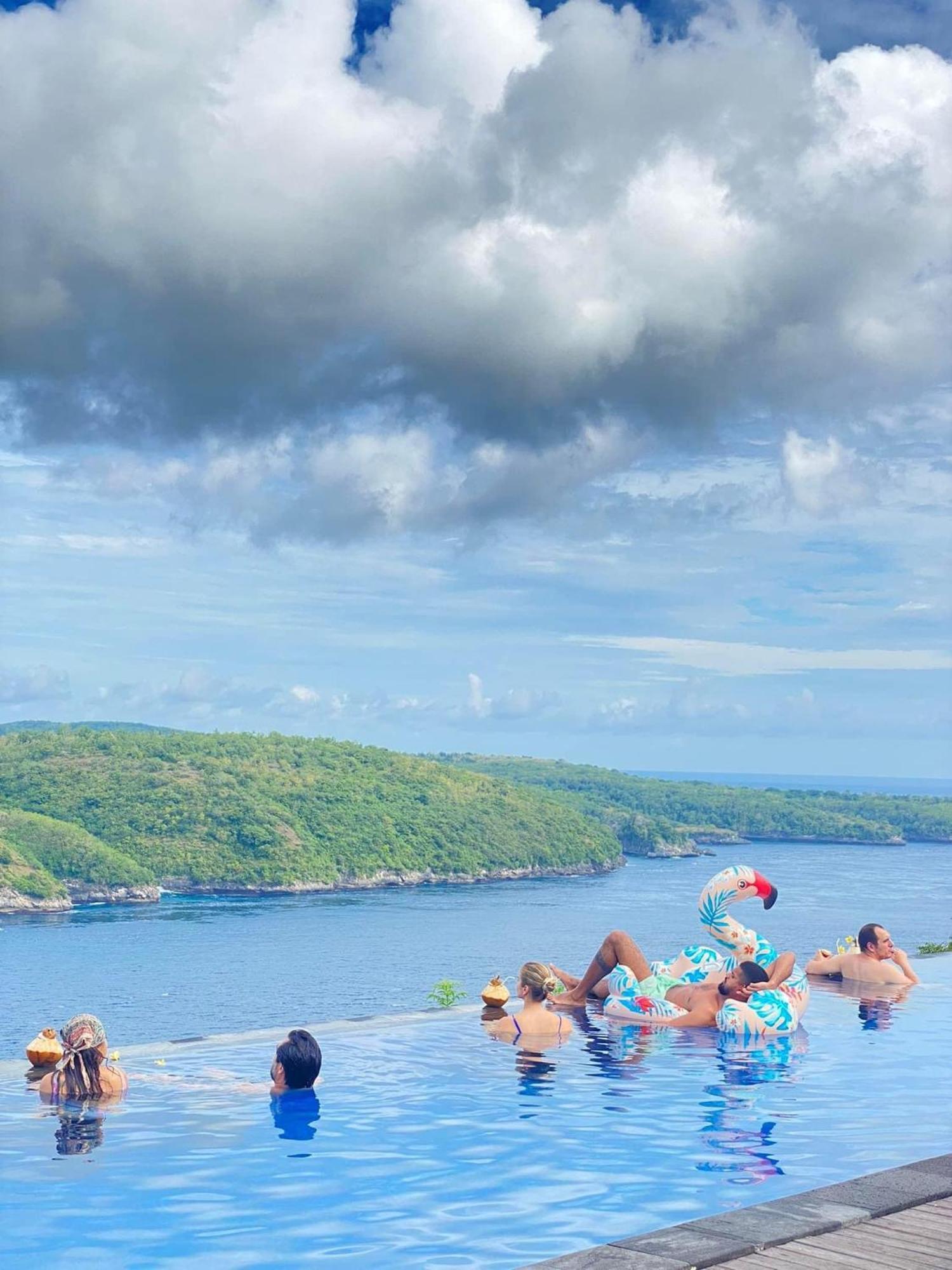 Ceningan Cliff Cottages Lembongan Exteriör bild